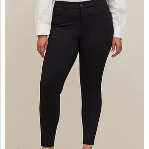 SKINNY STUDIO LUXE PONTE MID-RISE PANT
